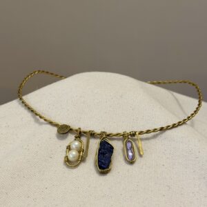 Collier in Sodalite grezza e Perle di fiume