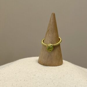 Anello in Peridoto